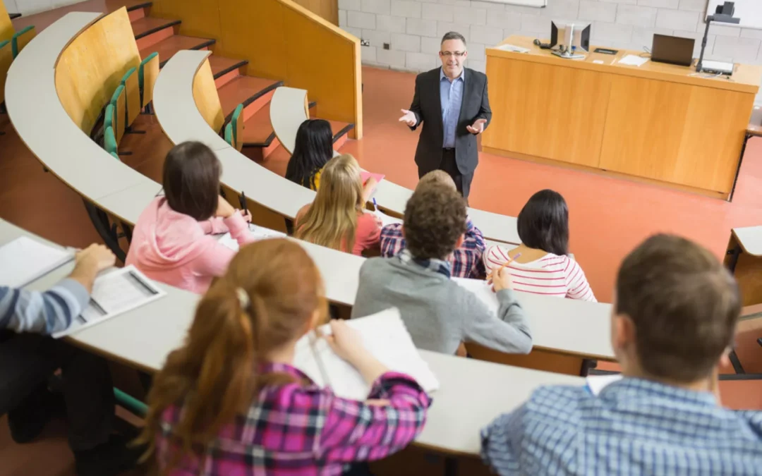 Vyplatí se pronajímat byt studentům? Výhody, rizika a praktické tipy pro majitele v roce 2026